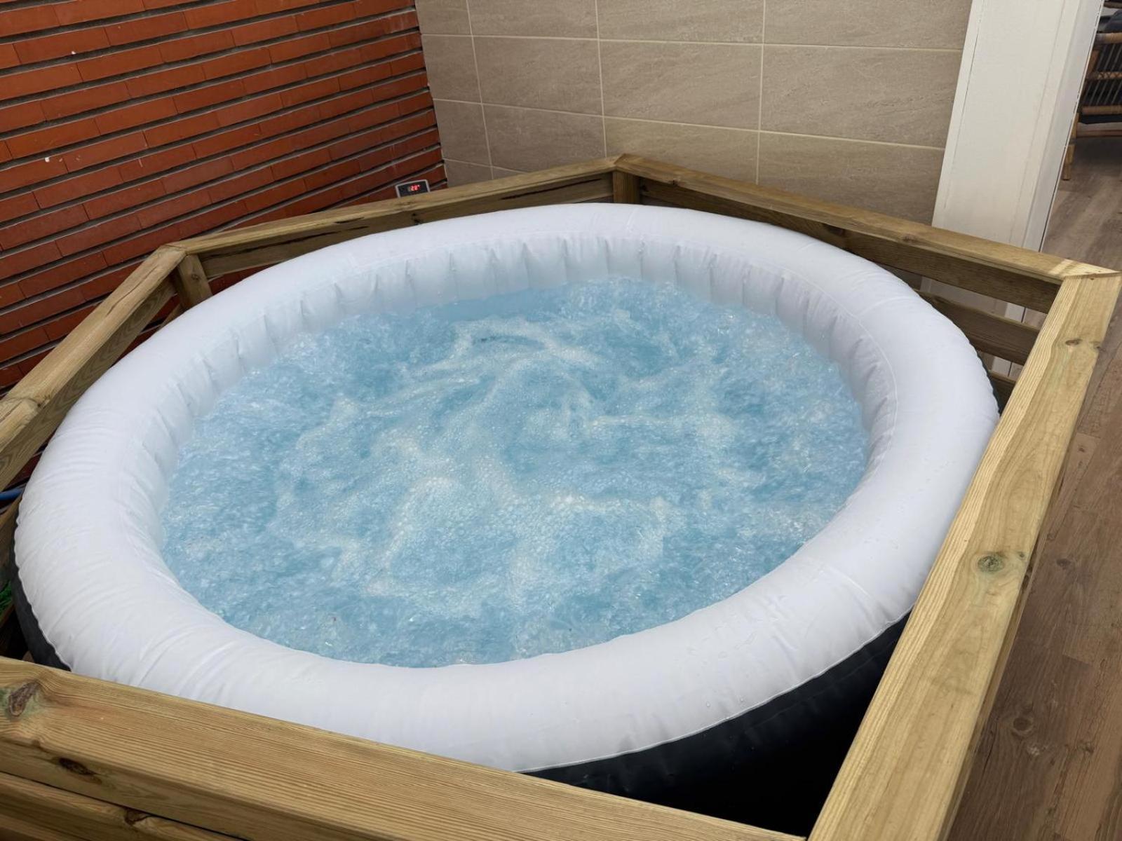 Ferienhaus Magnifique Maison Avec Jacuzzi Le Havre